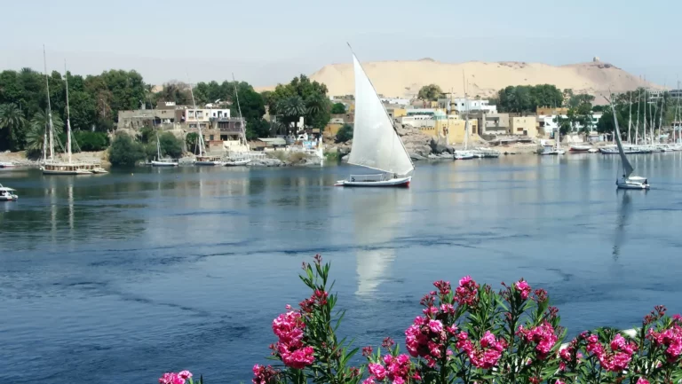 Aegypten_Assuan_Nil_Boote