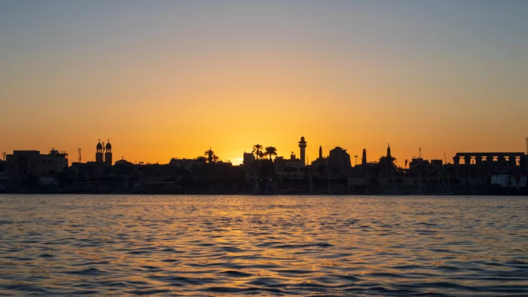 Aegypten_Nil_Luxor_Sonnenuntergang
