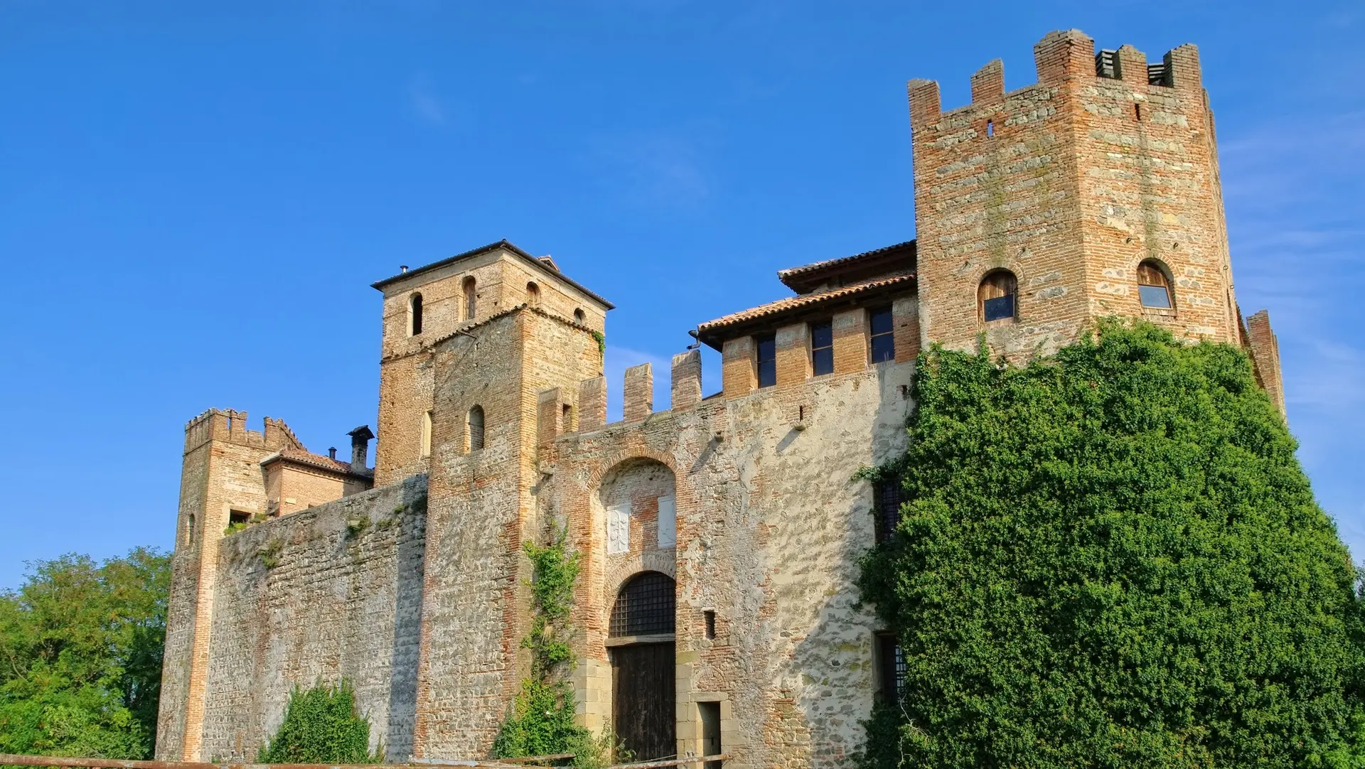 Albanien_Valbona_Castle