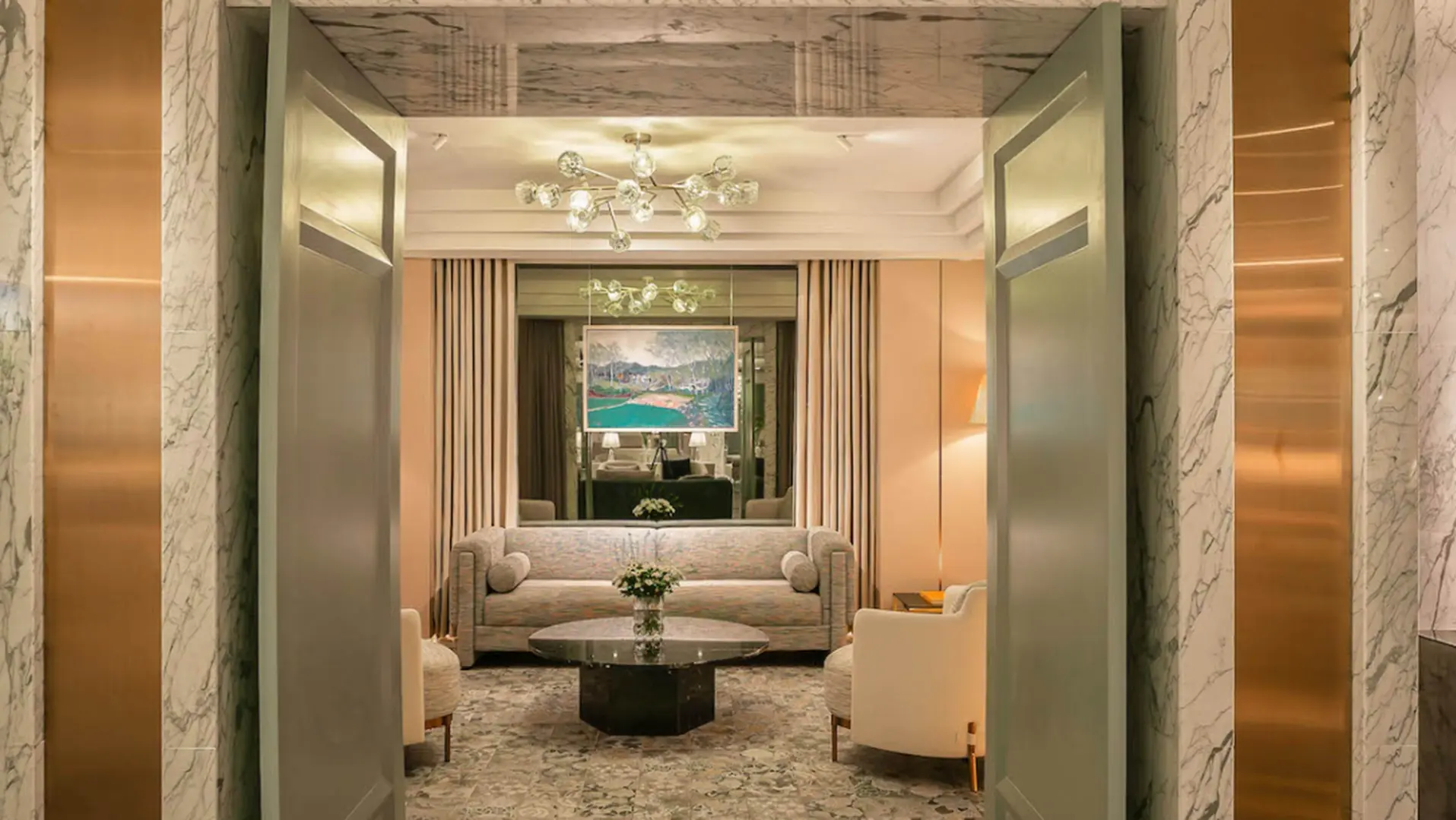 Le-Jardin-Haute-Couture-Hanoi_Lobby