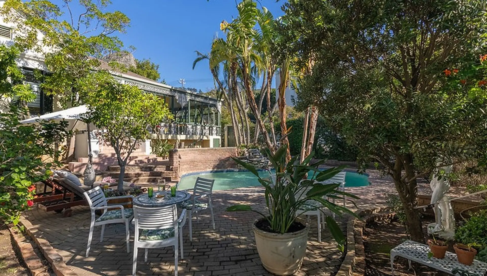 Mediterranean-Villa-Kapstadt_Pool