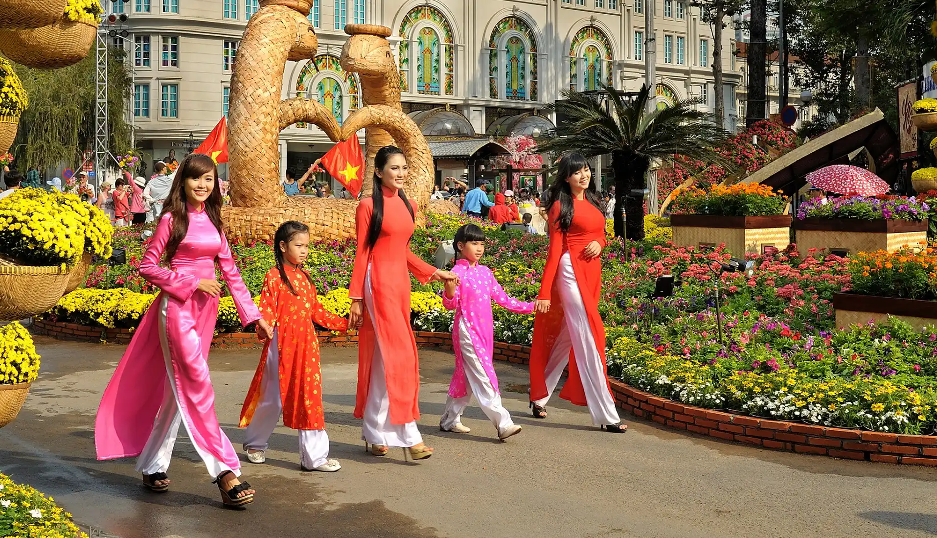 Vietnam_Hanoi_Frauen